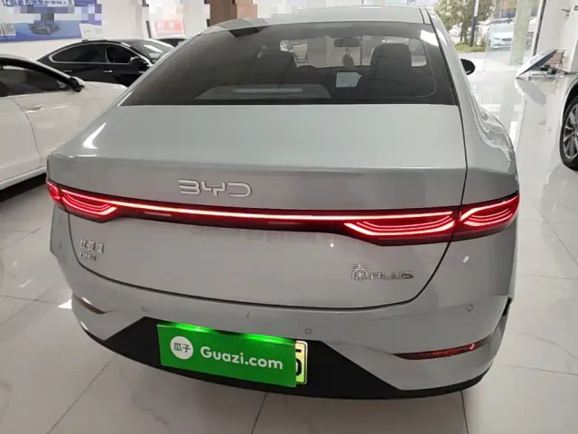 BYD Qin PLUS — Фото автомобиля 5