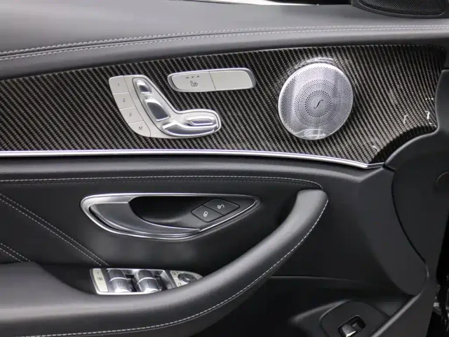 Mercedes-Benz E-Class AMG — Фото автомобиля 6