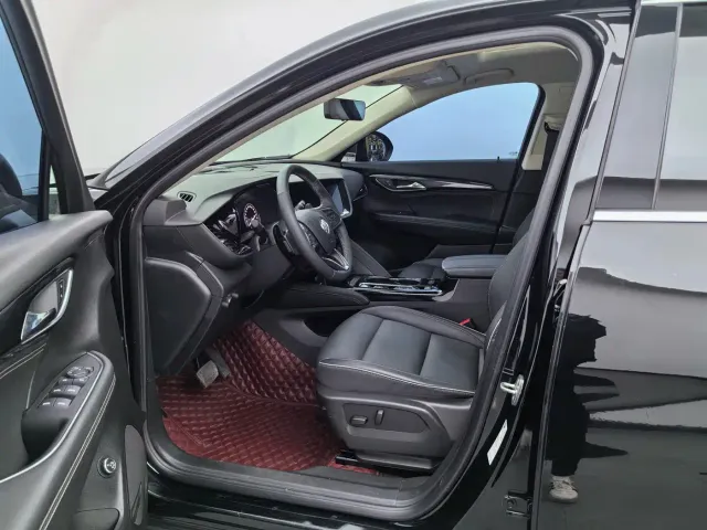 Buick Envision Plus — Фото автомобиля 15