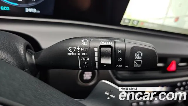 Kia Seltos New — Фото автомобиля 28