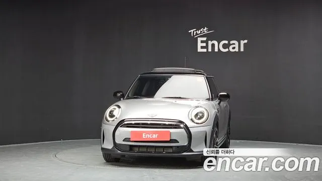 MINI Cooper — Фото автомобиля 3