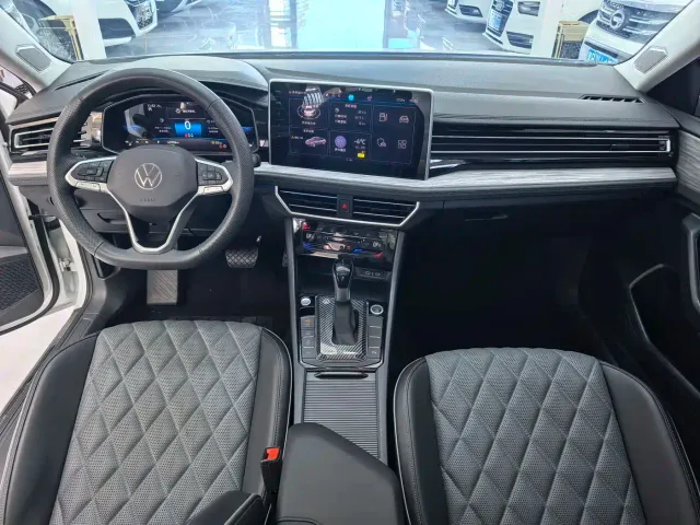 Volkswagen Sagitar — Фото автомобиля 7