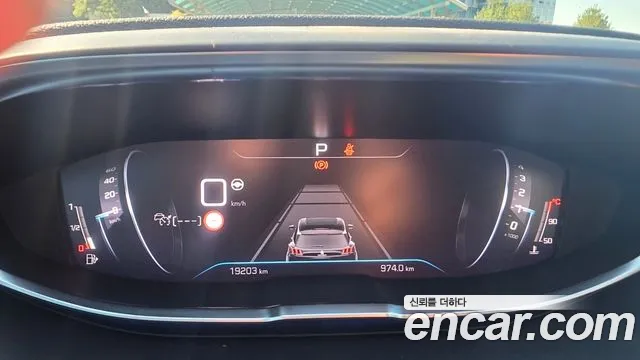 Peugeot 5008 2nd Gen — Фото автомобиля 6