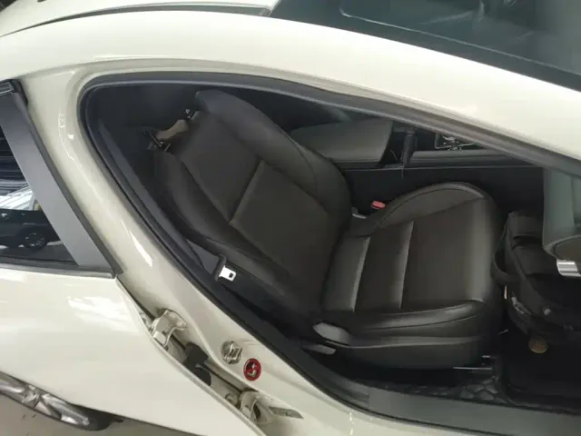 Mazda Axela — Фото автомобиля 24