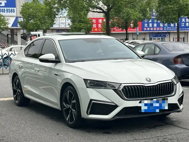 Skoda Octavia — Фото автомобиля 3