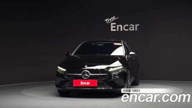 Mercedes-Benz A-Class W177 — Фото автомобиля 2