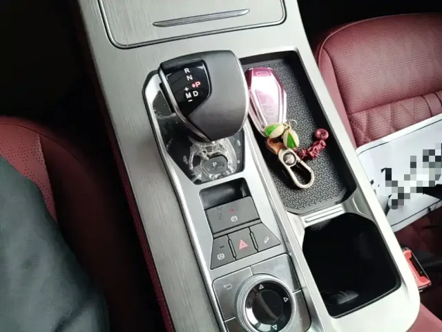 Jetour X70 Plus — Фото автомобиля 9