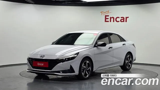 Фотография автомобиля — Hyundai AVANTE