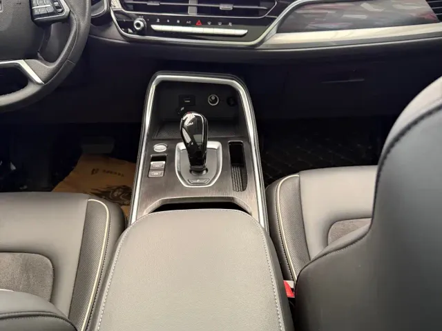 Haval H6 — Фото автомобиля 7