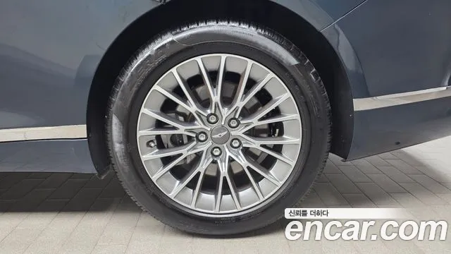 Genesis G80 Бензин 2.5 турбо 2WD — Фото автомобиля 21