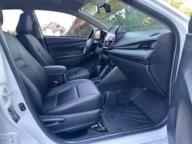 Toyota Vios FS — Фото автомобиля 8