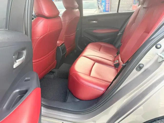 Toyota Corolla — Фото автомобиля 5