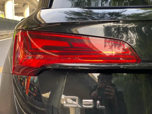 Audi Q5L — Фото автомобиля 9