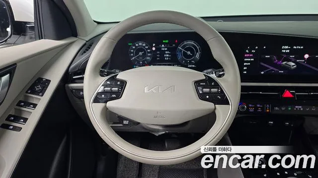 Kia Niro All Niro EV Air — Фото автомобиля 12
