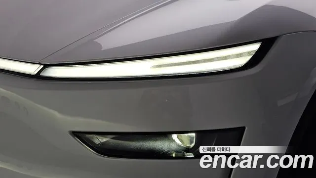 Tesla Model Y — Фото автомобиля 7