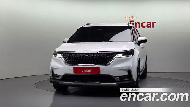 Kia Canival Carnival 4 поколение Бензин 9 мест Signature — Фото автомобиля 6