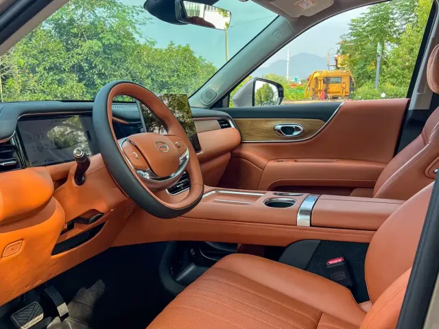 GAC Trumpchi Xiangwang S9 — Фото автомобиля 8