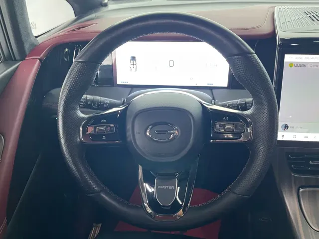 GAC Trumpchi M8 — Фото автомобиля 17