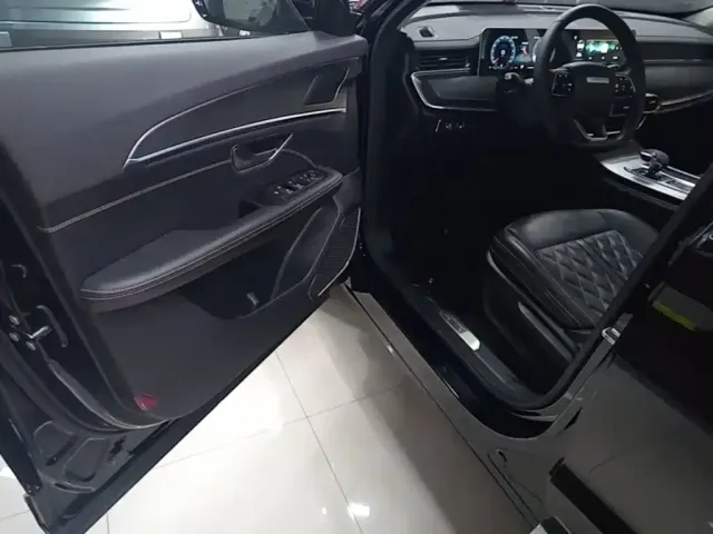 Jetour X70 Plus — Фото автомобиля 15
