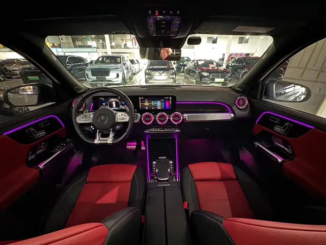 Mercedes-Benz GLB AMG — Фото автомобиля 24