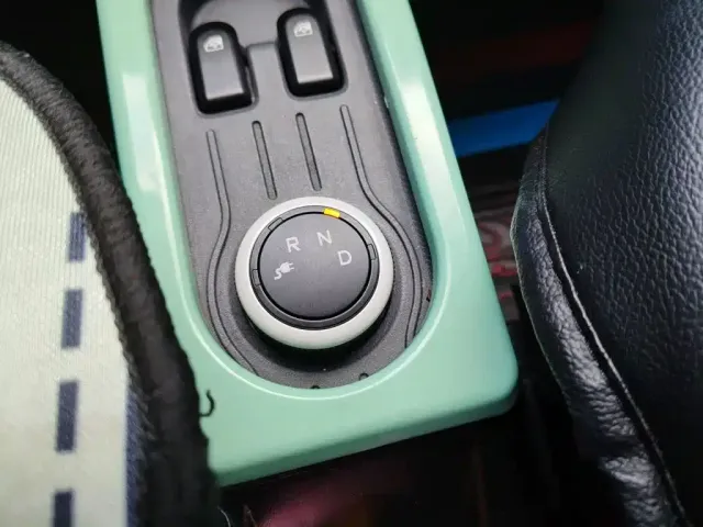 Wuling Hongguang Mini EV — Фото автомобиля 17