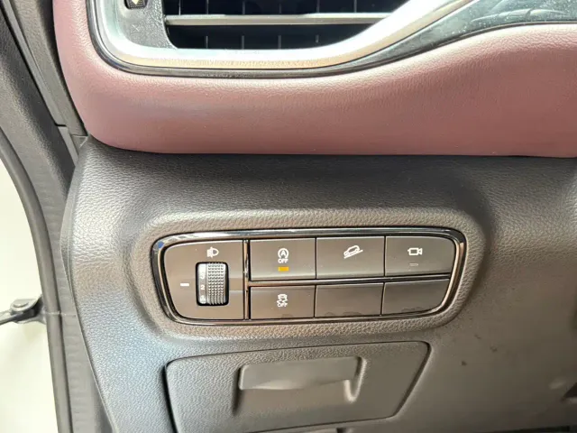 GAC Trumpchi M6 — Фото автомобиля 17