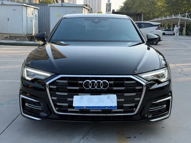Audi A6L — Фото автомобиля 2