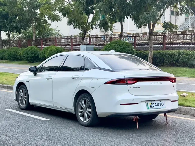 GAC Aion S — Фото автомобиля 5