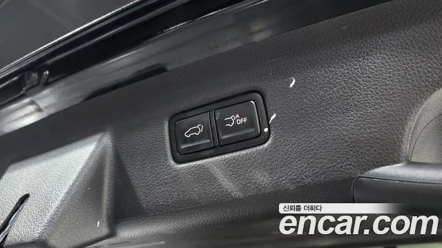 Kia Canival Carnival 4 поколение Бензин 7 мест Signature — Фото автомобиля 20