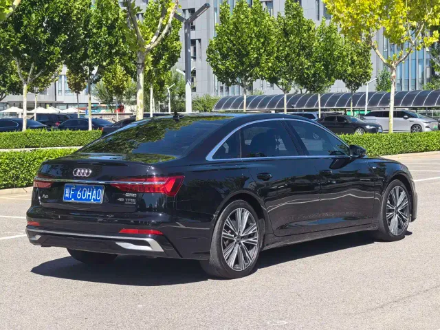 Audi A6L — Фото автомобиля 4