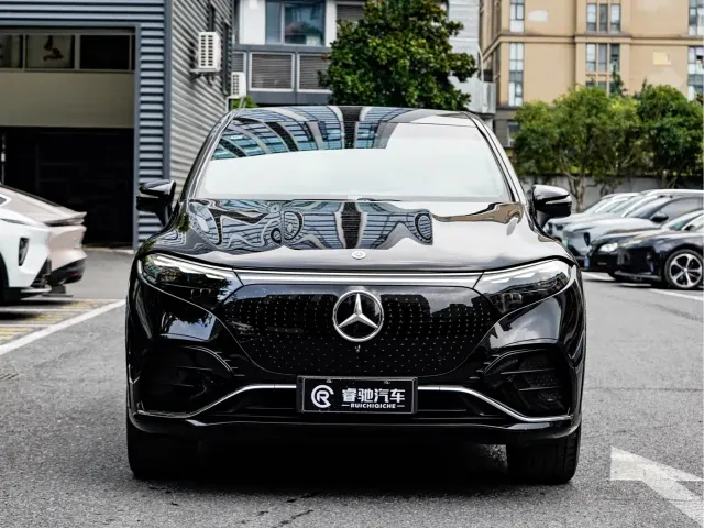 Mercedes-Benz Mercedes-Benz EQS SUV 2025 Model 500 4MATIC — Фото автомобиля 2