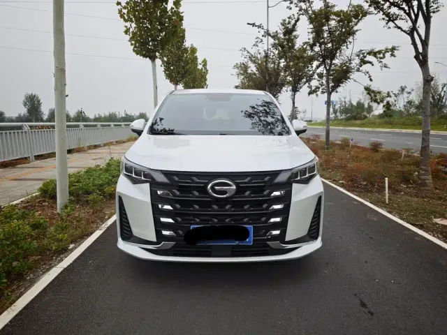 GAC Trumpchi M6 — Фото автомобиля 21