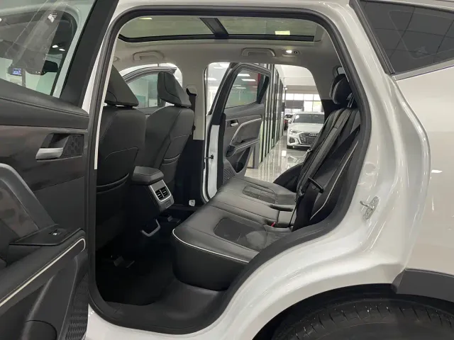 Haval H6 — Фото автомобиля 6