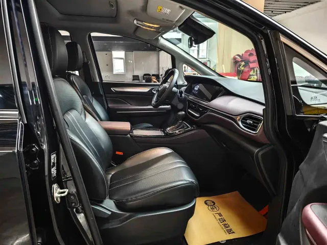 GAC Trumpchi M6 — Фото автомобиля 7