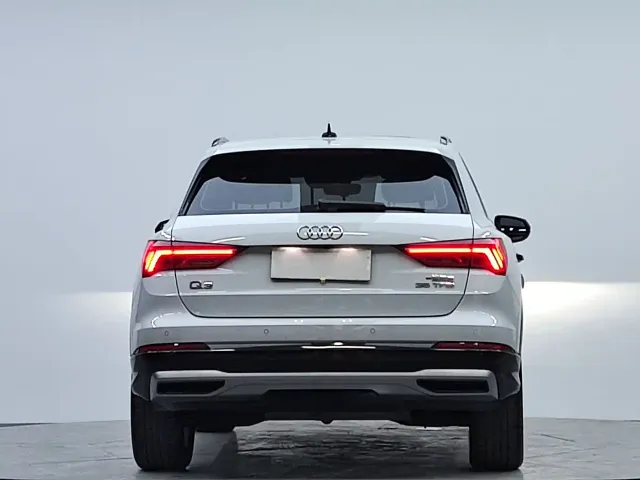 Audi Q3 — Фото автомобиля 5