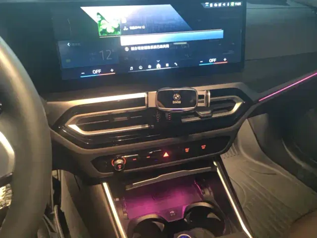 BMW 3 Series — Фото автомобиля 13