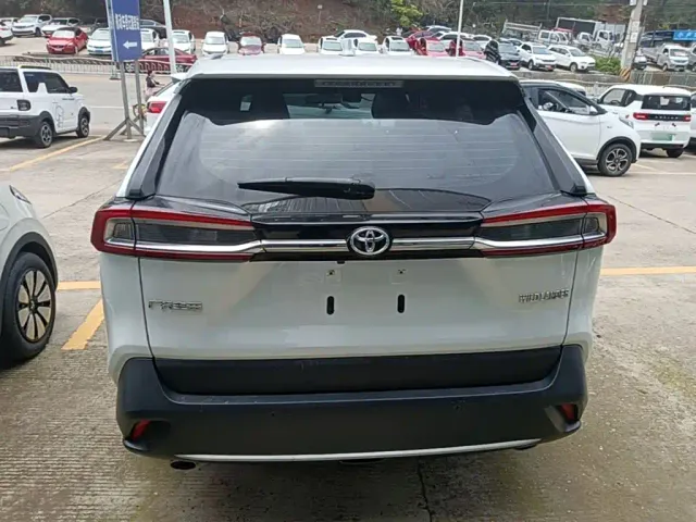 Toyota Wildlander — Фото автомобиля 5