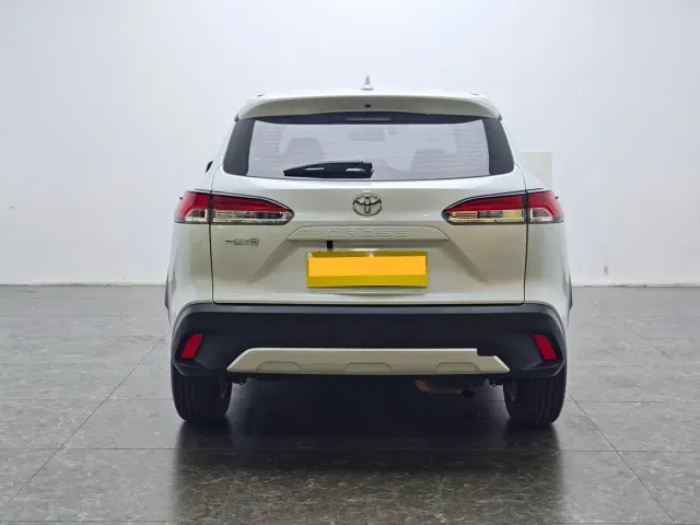 Toyota Corolla Cross — Фото автомобиля 6