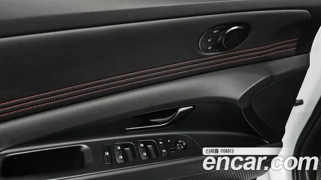Hyundai AVANTE Новый Avante (CN7) — Фото автомобиля 16