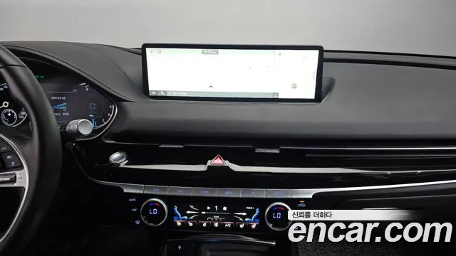 Genesis G80 Бензин 2.5 турбо 2WD — Фото автомобиля 13