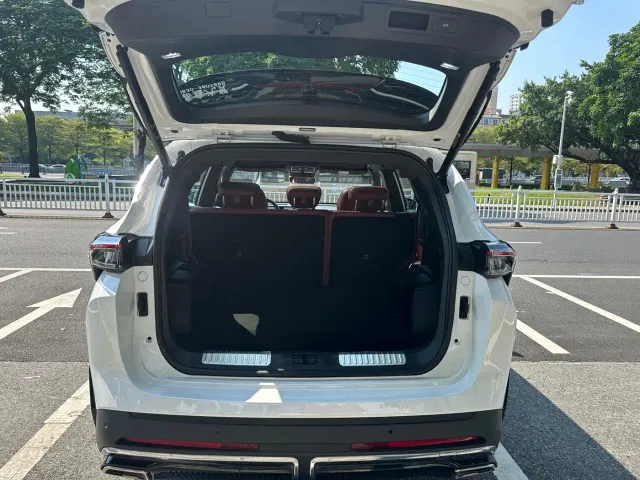 Jetour X70 Plus — Фото автомобиля 18