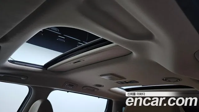 Kia Carnival 4th Gen — Фото автомобиля 24