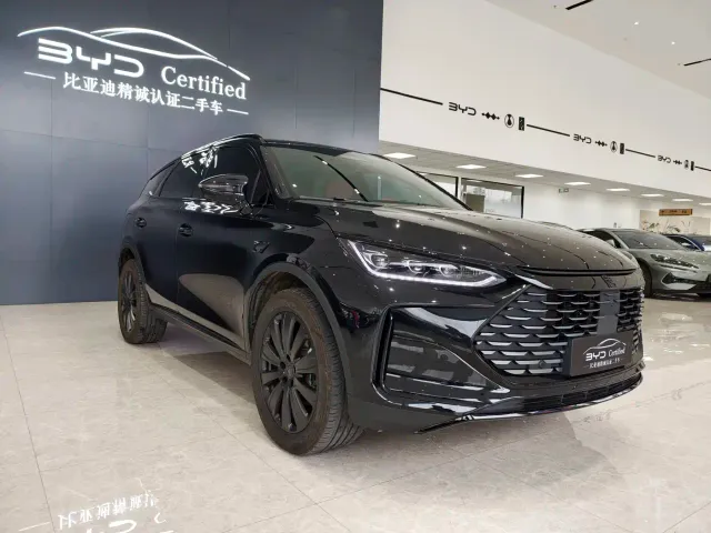 BYD Tang — Фото автомобиля 3