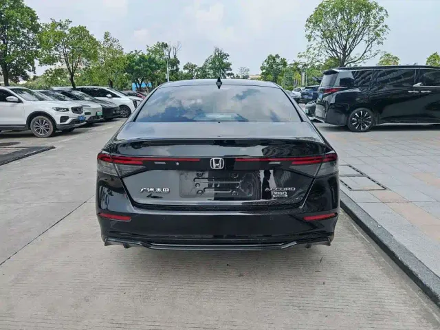Honda Accord 2025 Sport Series 260TURBO Luxury Edition — Фото автомобиля 9