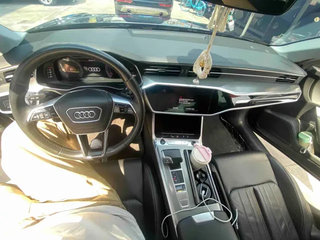 Audi A6L — Фото автомобиля 8
