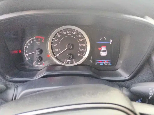 Toyota Corolla — Фото автомобиля 4