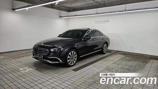 Фотография автомобиля — Mercedes-Benz E-Class W213