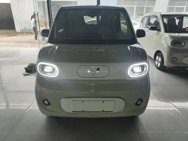 Wuling Hongguang Mini EV — Фото автомобиля 2