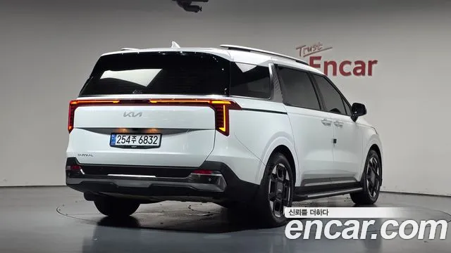 Kia Carnival 4th Gen — Фото автомобиля 2