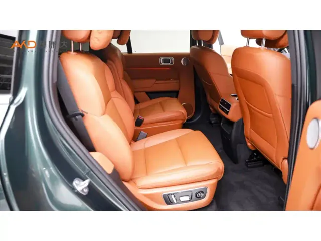 Li Auto L8 — Фото автомобиля 8